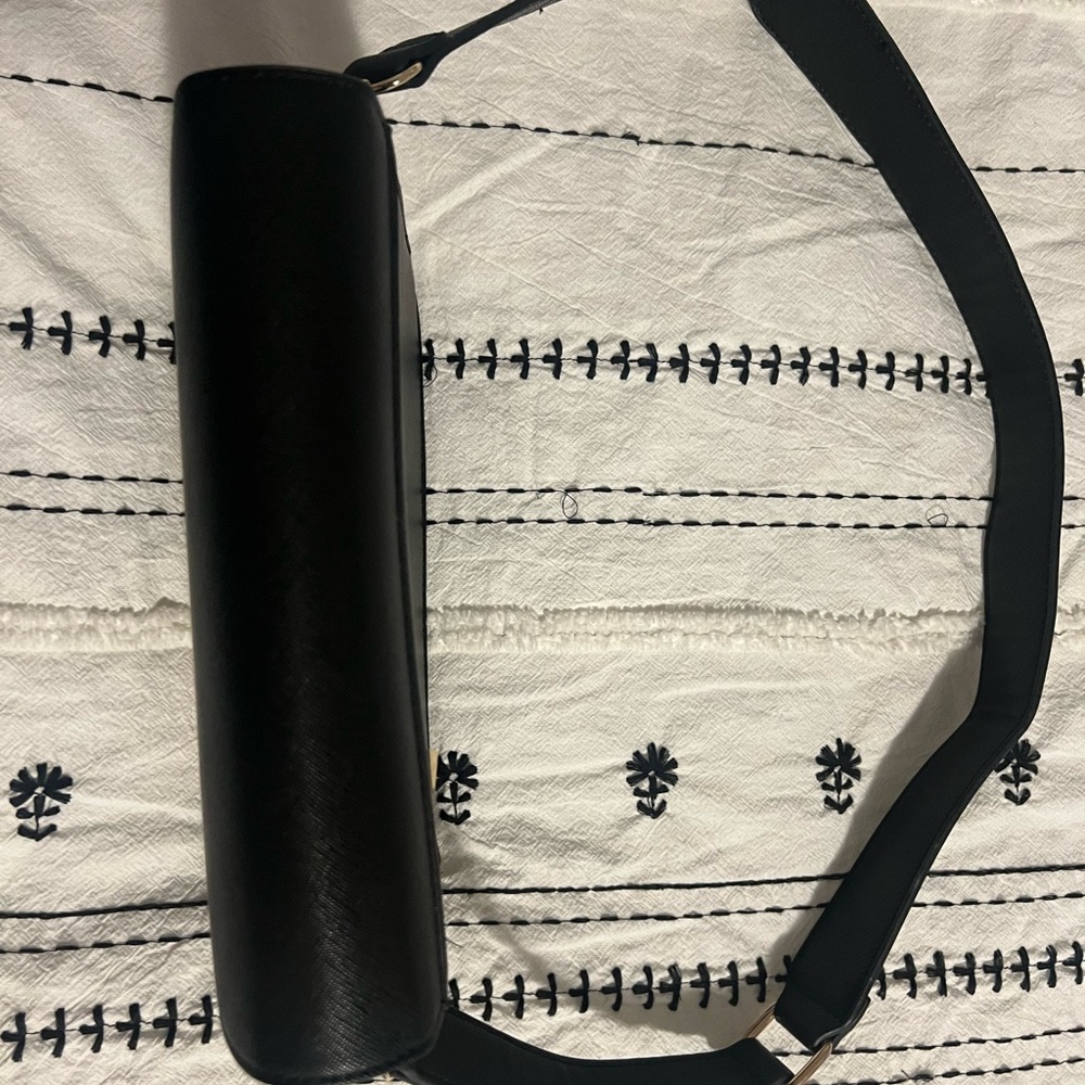 Dynamite Shoulder bag - Picture 4 of 6